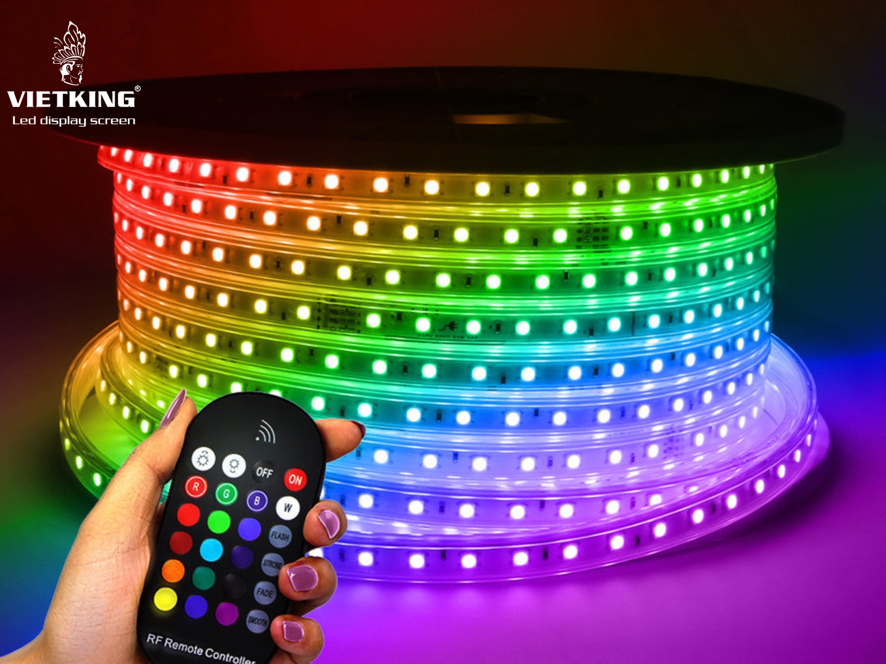 Điều chỉnh màu sắc đèn led RGB dễ dàng