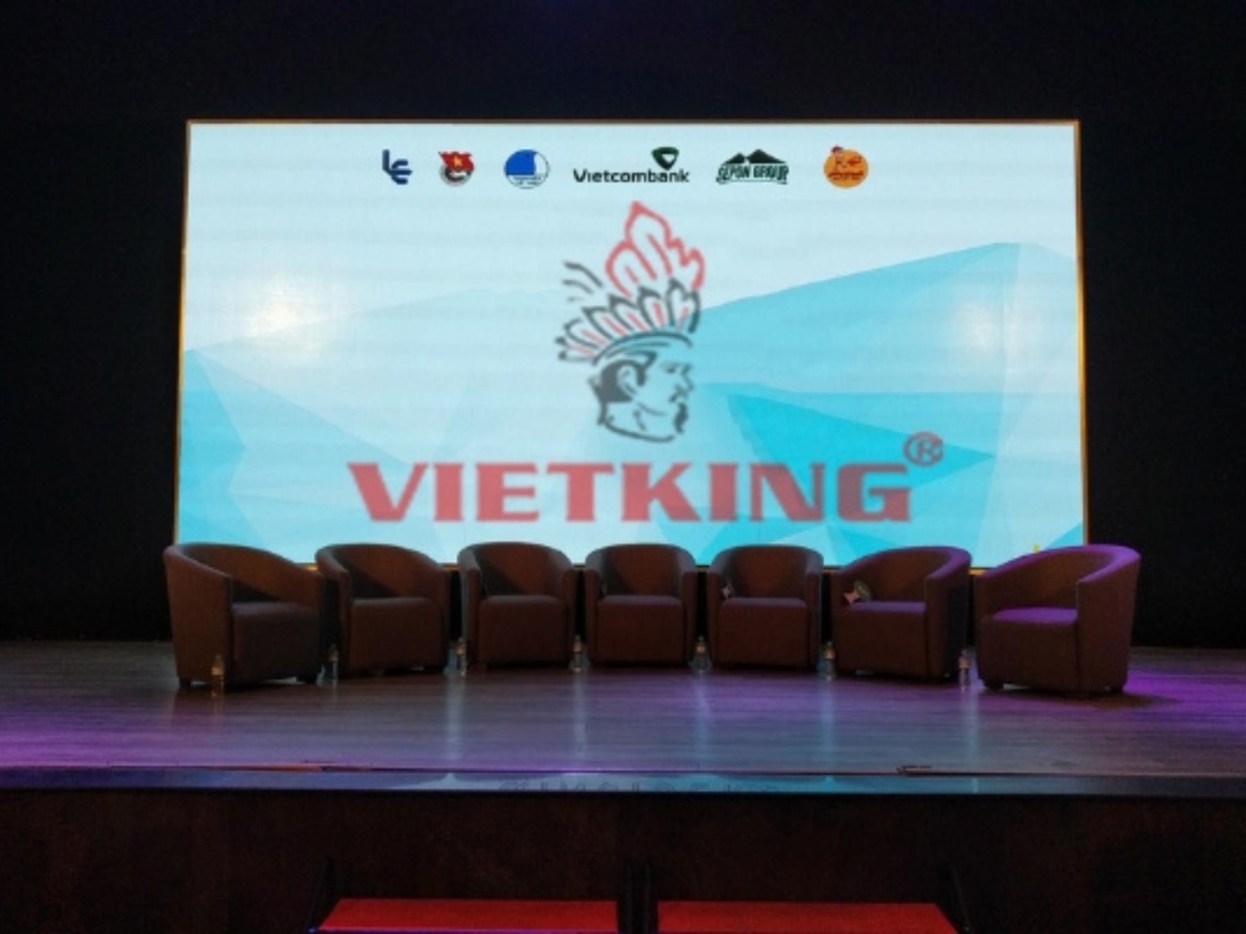 Màn hình led Phòng họp tại Vietking